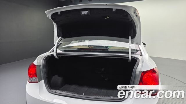 Chevrolet Korea Cruze 2011 — photo 20