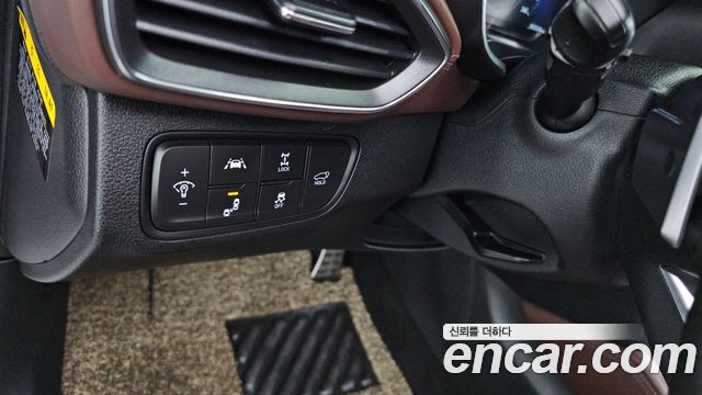 Hyundai Santafe 2019 — photo 26