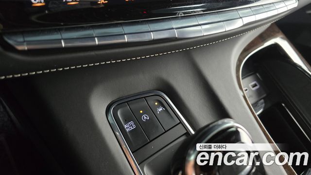 Cadillac Escalade 2021 — photo 26