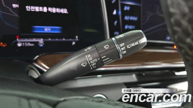Cadillac Escalade 2021 — photo 39