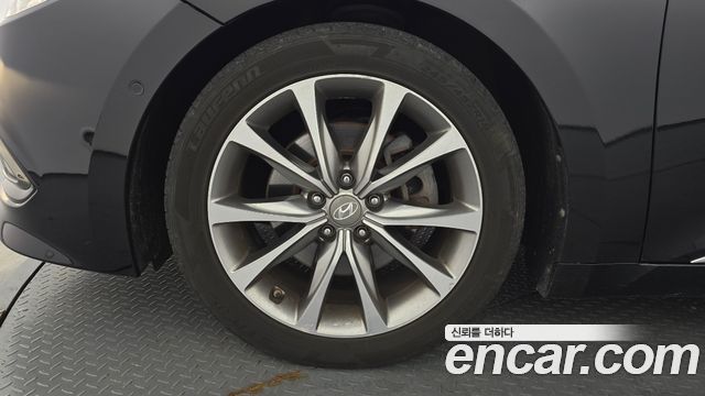 Hyundai Grandeur 2015 — photo 5