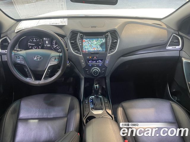 Hyundai Santafe 2016 — photo 7