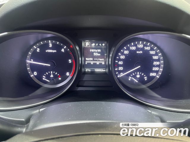 Hyundai Santafe 2016 — photo 8