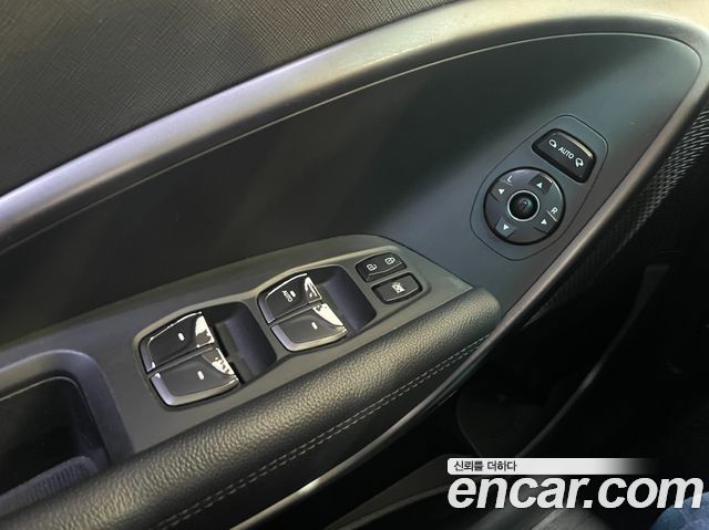 Hyundai Santafe 2016 — photo 13