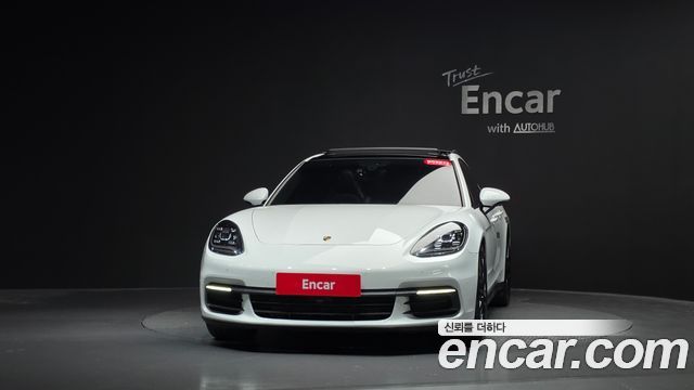 Porsche Panamera 2018 — photo 3