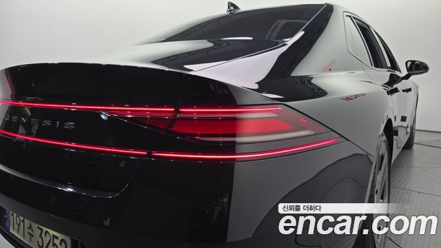 Genesis G90 2025 — photo 9