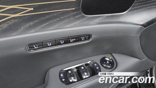 Genesis G90 2025 — photo 40