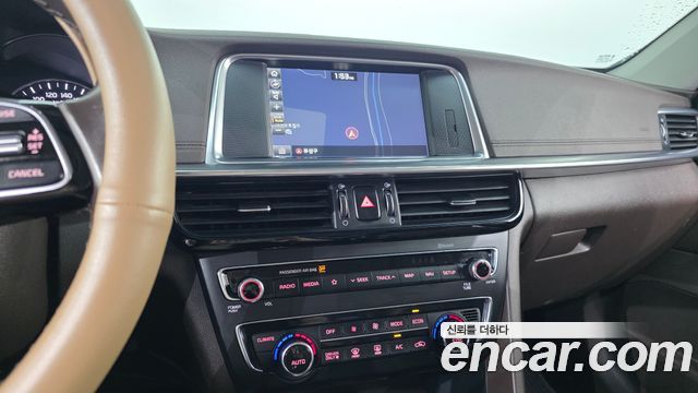 Kia K5 2020 — photo 18