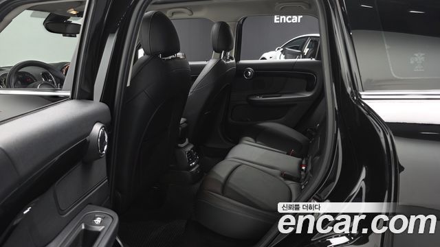 Mini Countryman 2021 — photo 17