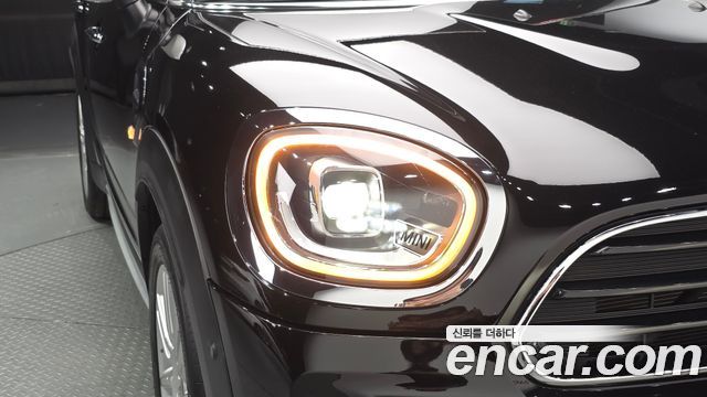Mini Countryman 2021 — photo 8