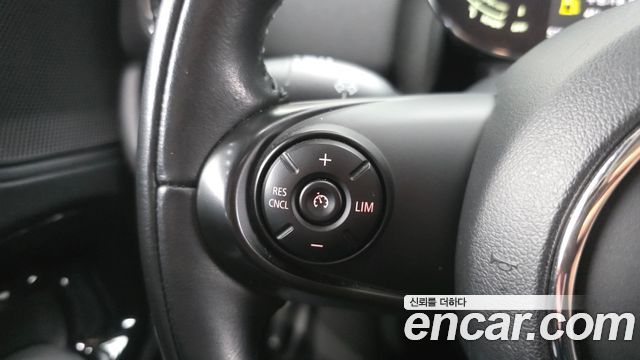 Mini Countryman 2021 — photo 32