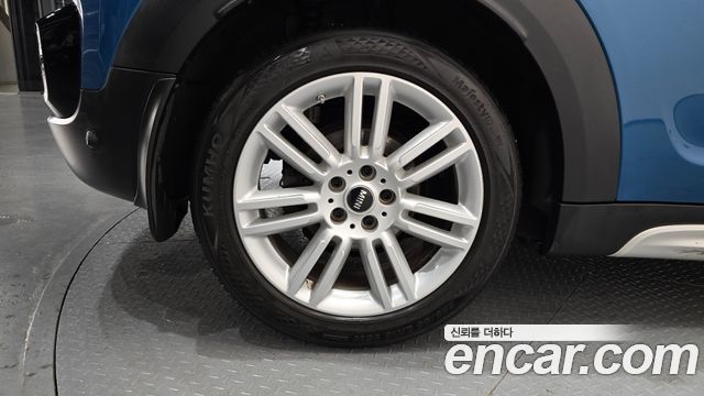 Mini Countryman 2018 — photo 5