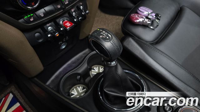 Mini Countryman 2018 — photo 9