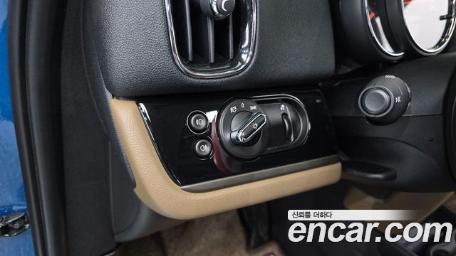 Mini Countryman 2018 — photo 17