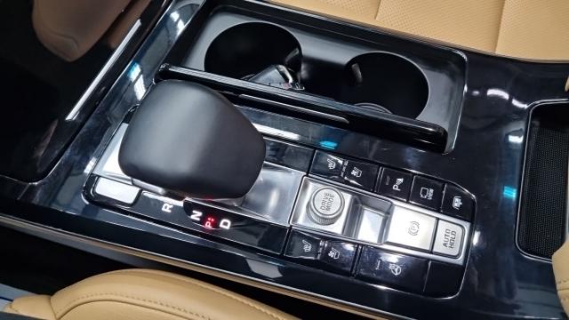 Kia K7 2020 — photo 9