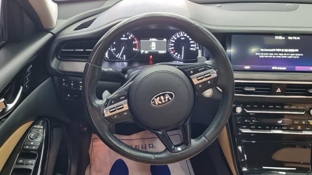 Kia K7 2020 — photo 13