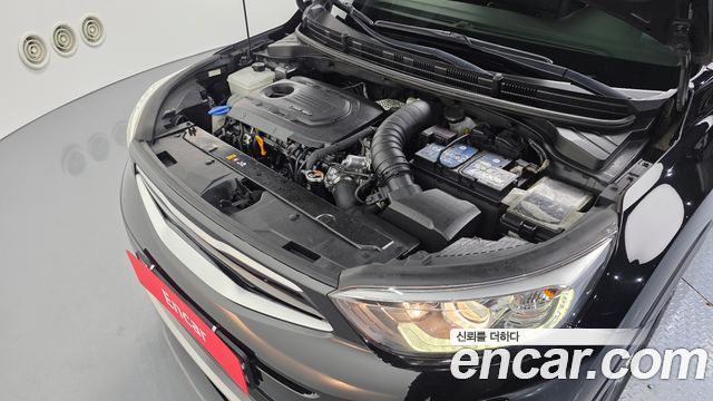Kia Stonic 2018 — photo 6