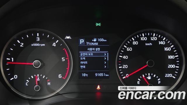 Kia Stonic 2018 — photo 11