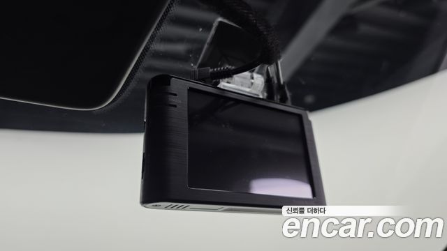 Kia Stonic 2018 — photo 29