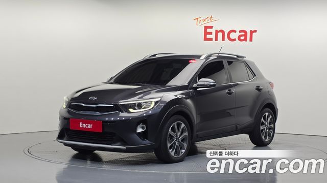 Kia Stonic 2018 — photo 1