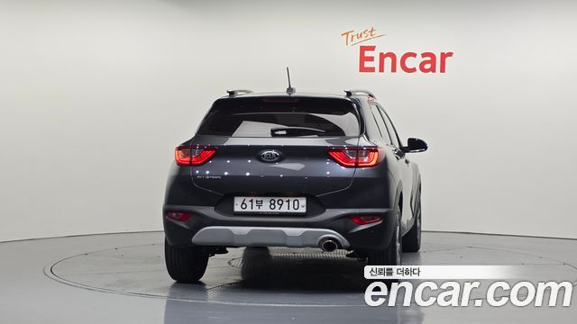 Kia Stonic 2018 — photo 4