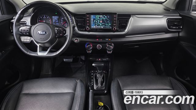 Kia Stonic 2018 — photo 7