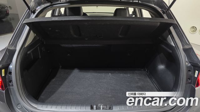 Kia Stonic 2018 — photo 16
