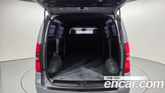 Hyundai Starex 2019 — photo 26