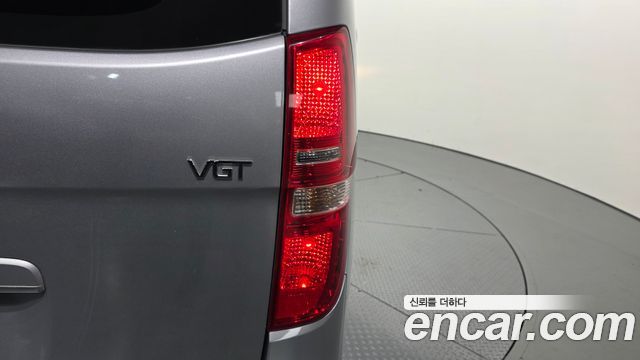 Hyundai Starex 2019 — photo 9