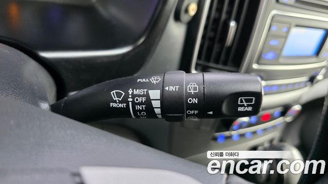 Hyundai Starex 2019 — photo 30