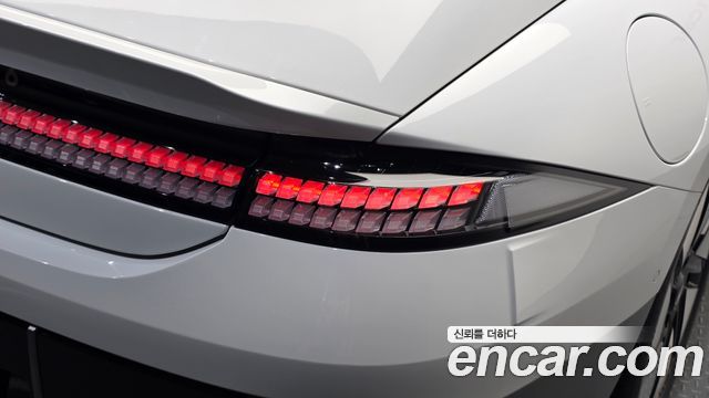 Hyundai Ioniq6 2025 — photo 9
