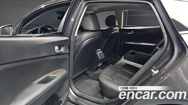 Kia K5 2020 — photo 18