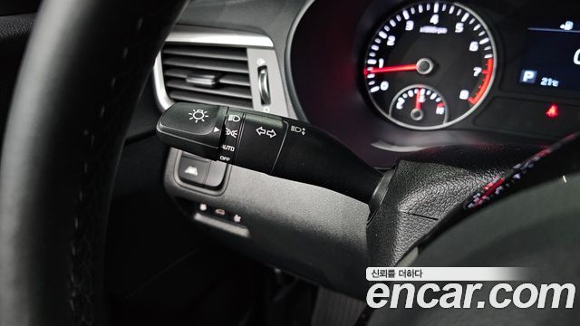 Kia K5 2020 — photo 23