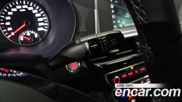 Kia K5 2020 — photo 24