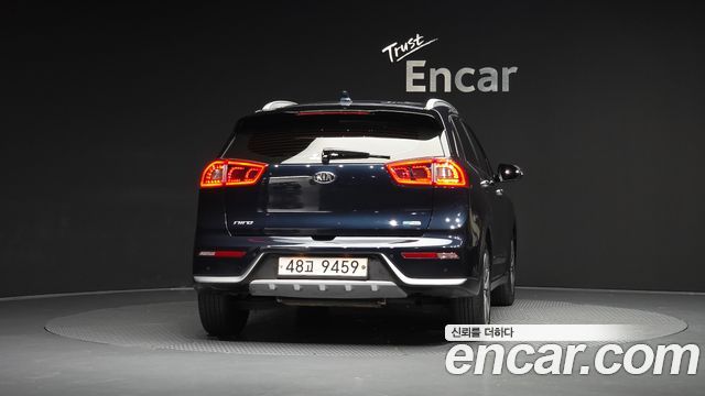 Kia Niro 2018 — photo 4