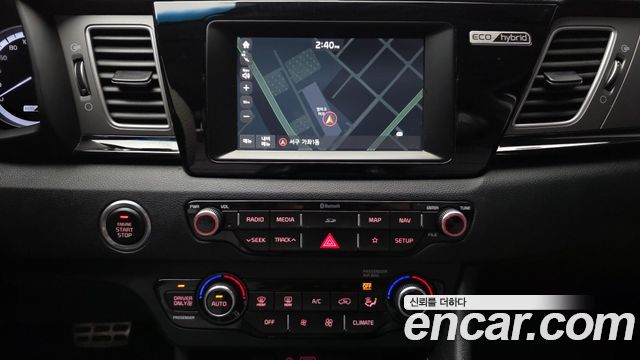 Kia Niro 2018 — photo 20