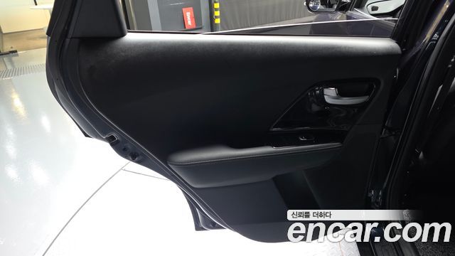 Kia Niro 2018 — photo 15