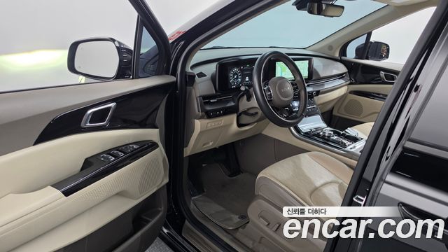 Kia Canival 2022 — photo 10