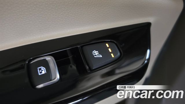 Kia Canival 2022 — photo 12