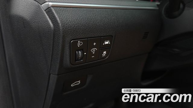 Kia K5 2021 — photo 24