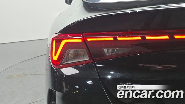 Kia K5 2021 — photo 9