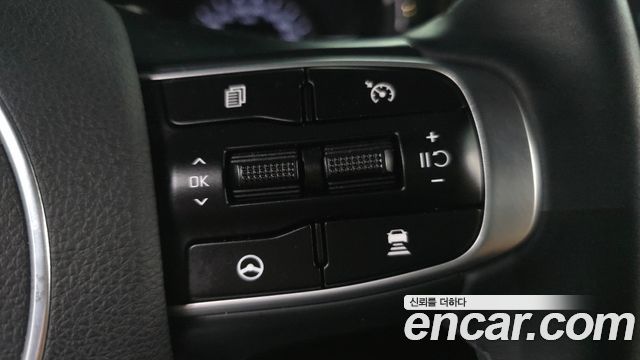 Kia K5 2021 — photo 32