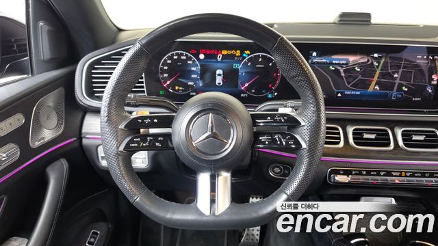 Mercedes-Benz GLE-Class 2023 — photo 18