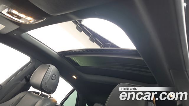 Mercedes-Benz GLE-Class 2023 — photo 21