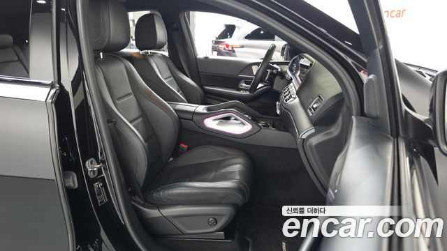 Mercedes-Benz GLE-Class 2023 — photo 16
