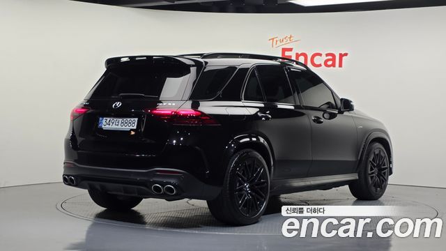 Mercedes-Benz GLE-Class 2024 — photo 2