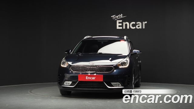 Kia Niro 2018 — photo 3