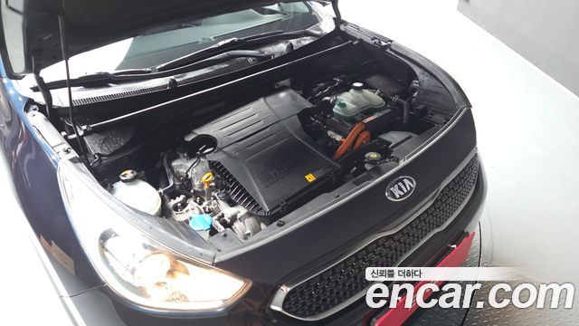 Kia Niro 2018 — photo 6