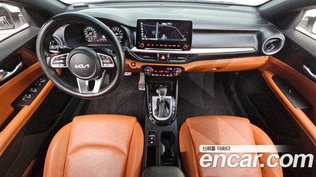 Kia K3 2022 — photo 10