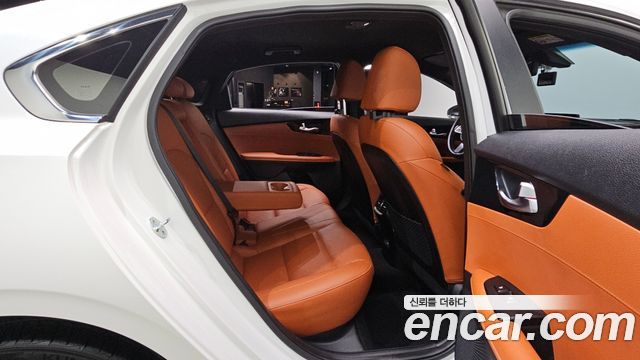 Kia K3 2022 — photo 18